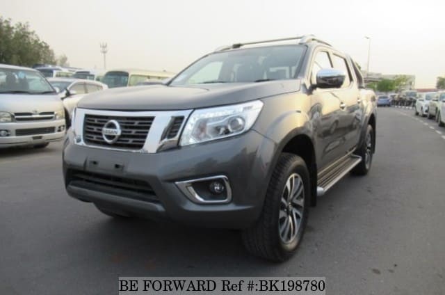 NISSAN Navara