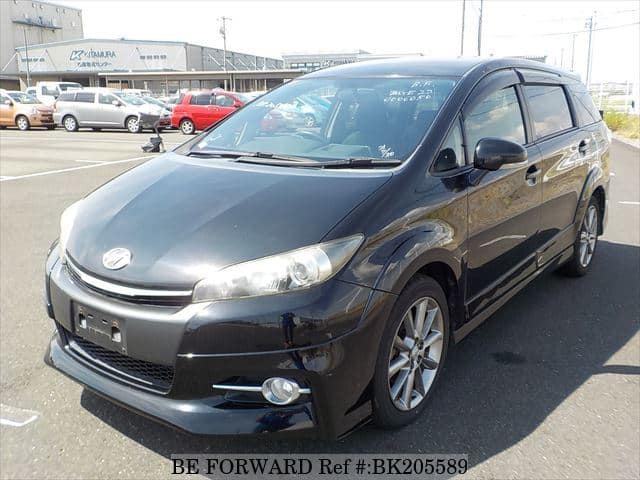 TOYOTA Wish