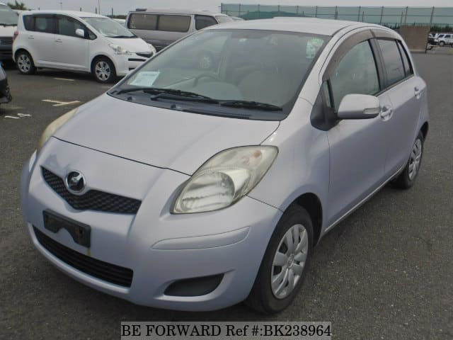 TOYOTA Vitz