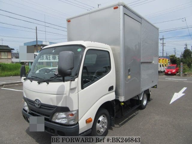 TOYOTA Dyna Van