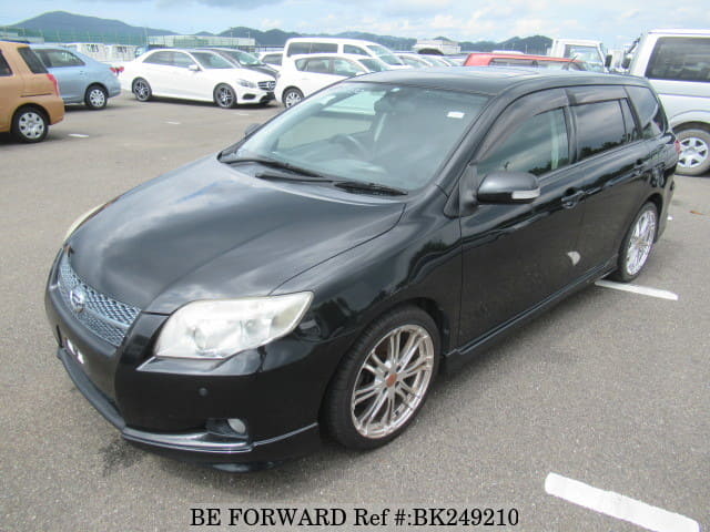 TOYOTA Corolla Fielder