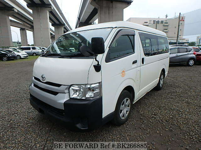 TOYOTA Hiace Wagon