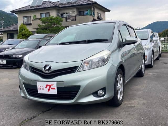 TOYOTA Vitz