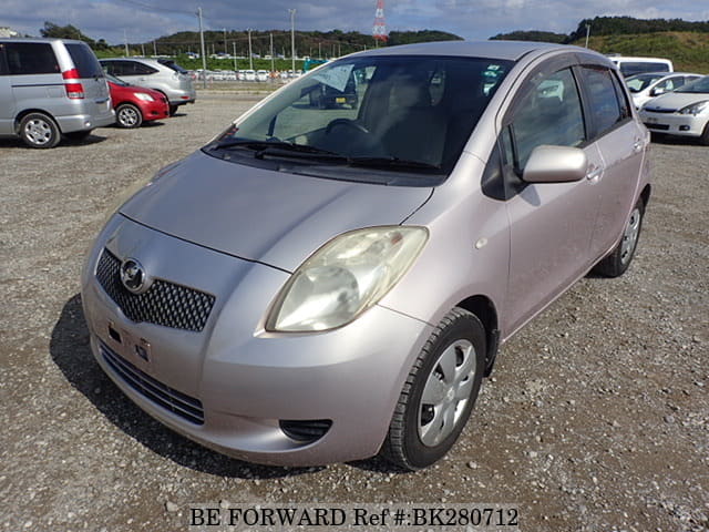 TOYOTA Vitz