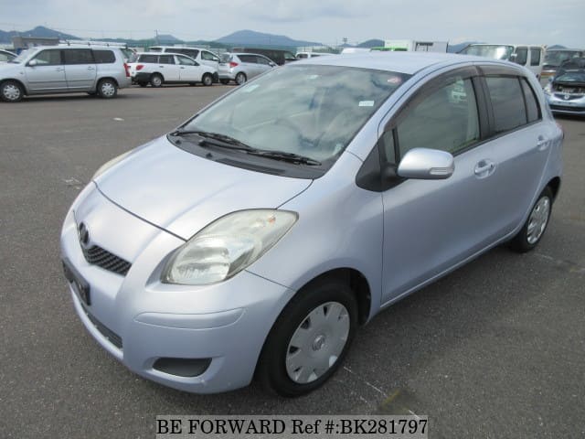 TOYOTA Vitz