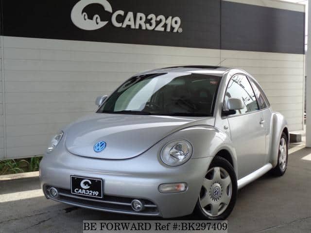 VOLKSWAGEN New Beetle