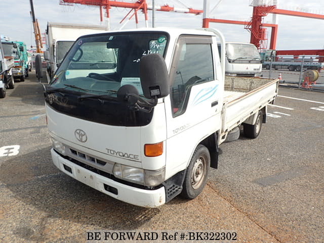 TOYOTA Toyoace