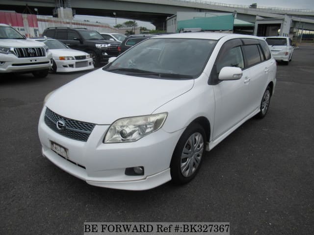 TOYOTA Corolla Fielder