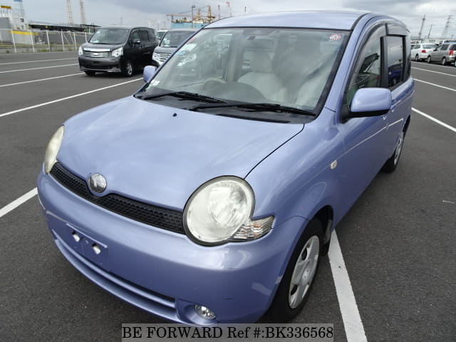 TOYOTA Sienta