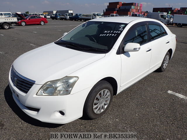 TOYOTA Premio