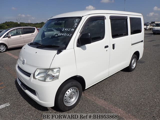 TOYOTA Liteace Van