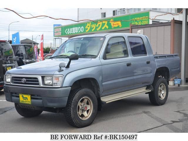 TOYOTA Hilux Sports Pickup