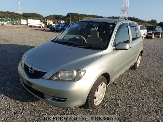 MAZDA Demio