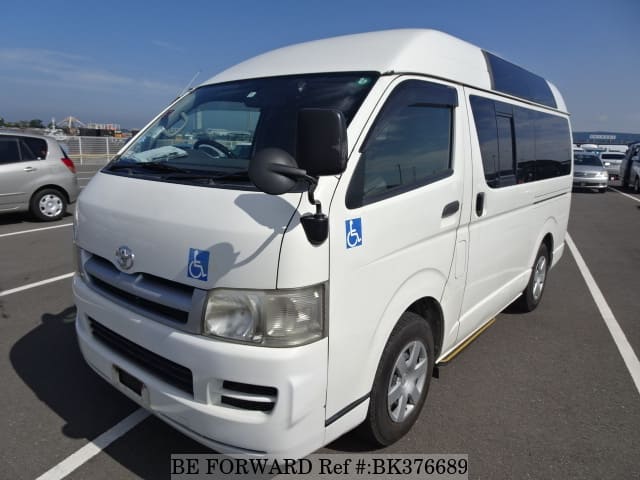 TOYOTA Hiace Van