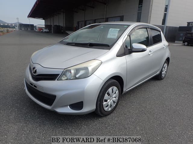 TOYOTA Vitz