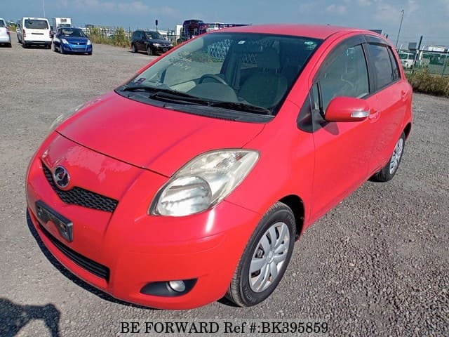 TOYOTA Vitz