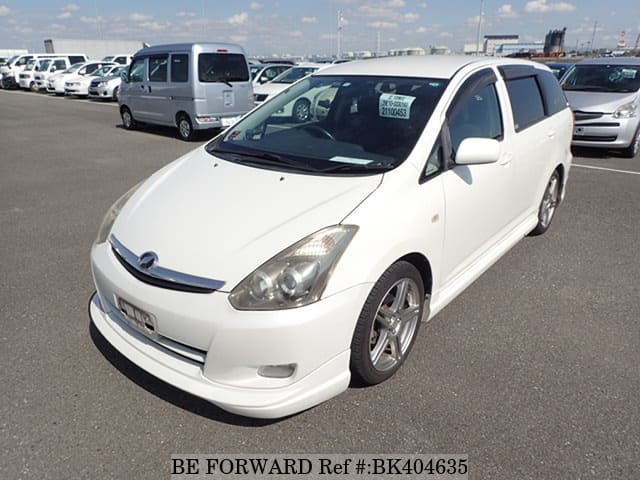 TOYOTA Wish