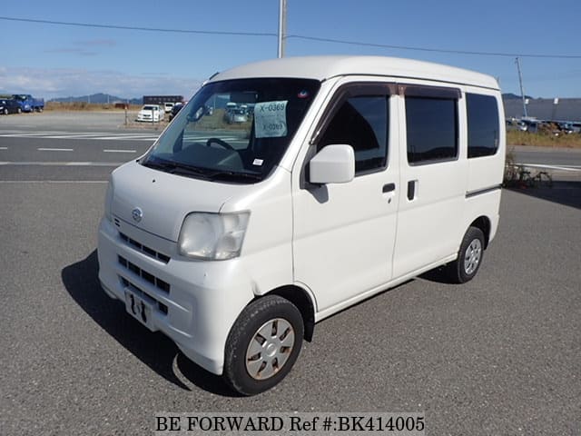 DAIHATSU Hijet Cargo