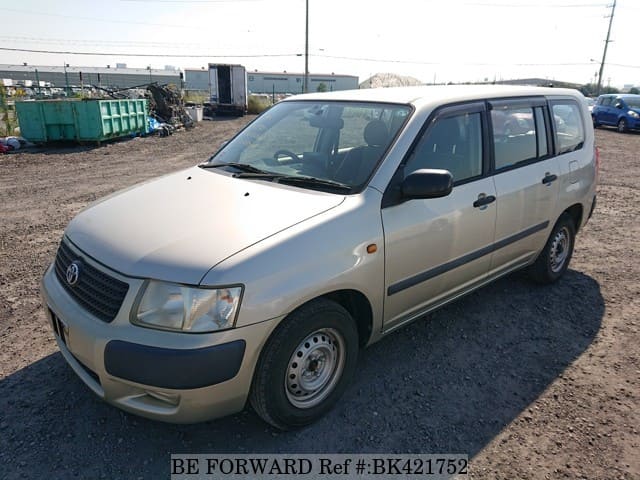 TOYOTA Succeed Van