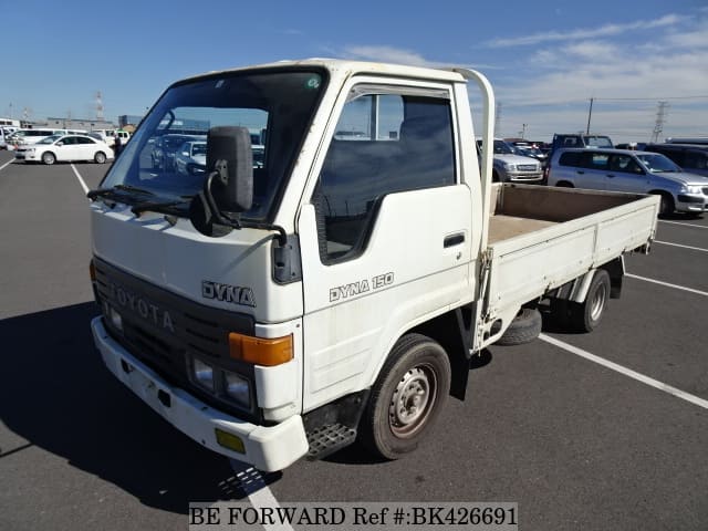 TOYOTA Dyna Truck