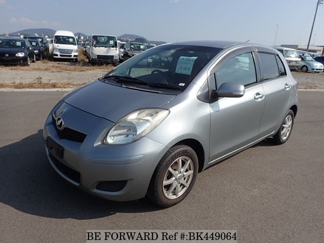 TOYOTA Vitz