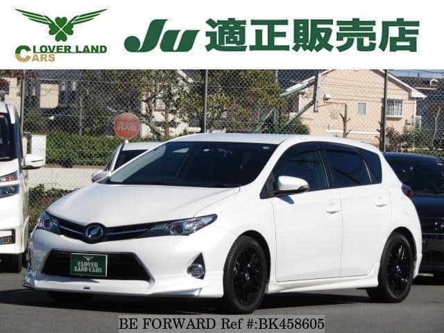 TOYOTA Auris