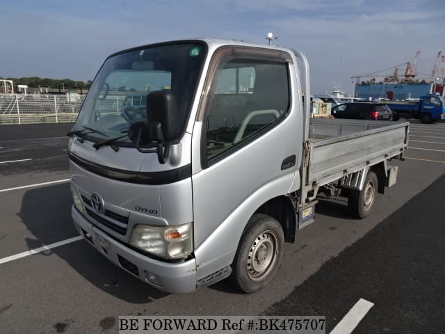 TOYOTA Dyna Truck