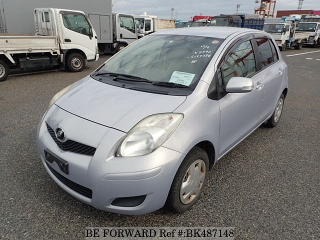 TOYOTA Vitz