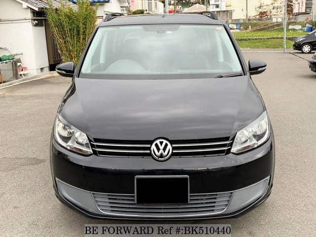 VOLKSWAGEN Golf Touran