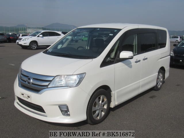 Nissan serena 2011