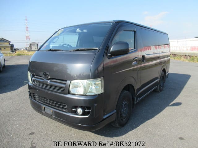 TOYOTA Regiusace Van