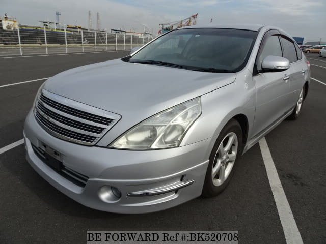 NISSAN Teana