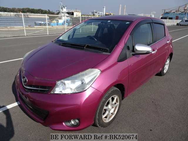 TOYOTA Vitz