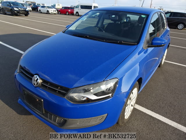 VOLKSWAGEN Polo