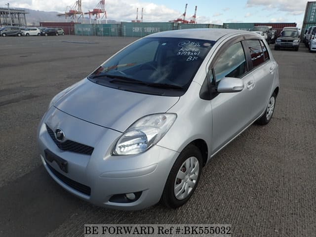 TOYOTA Vitz