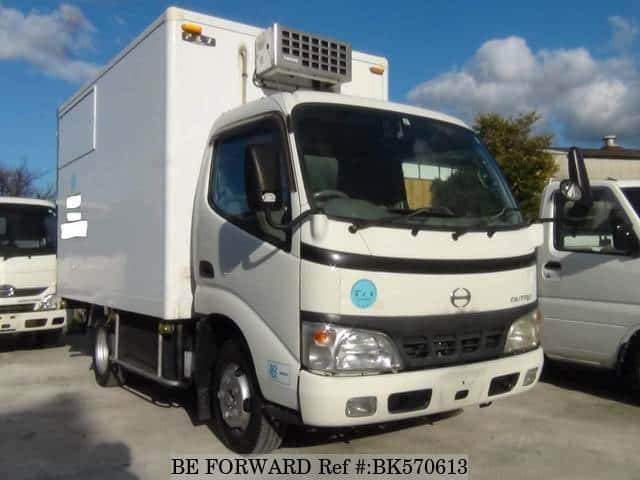 TOYOTA Dyna Truck