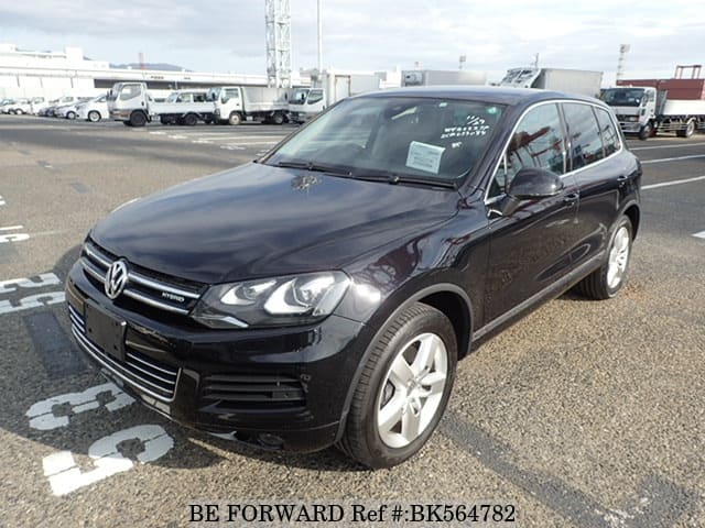 VOLKSWAGEN Touareg