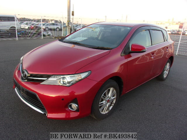 TOYOTA Auris