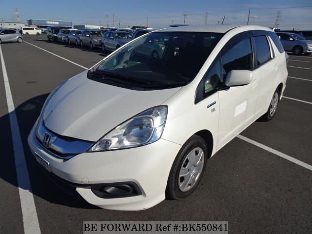 Used 14 Honda Fit Shuttle Hybrid C Daa Gp2 For Sale Bk Be Forward