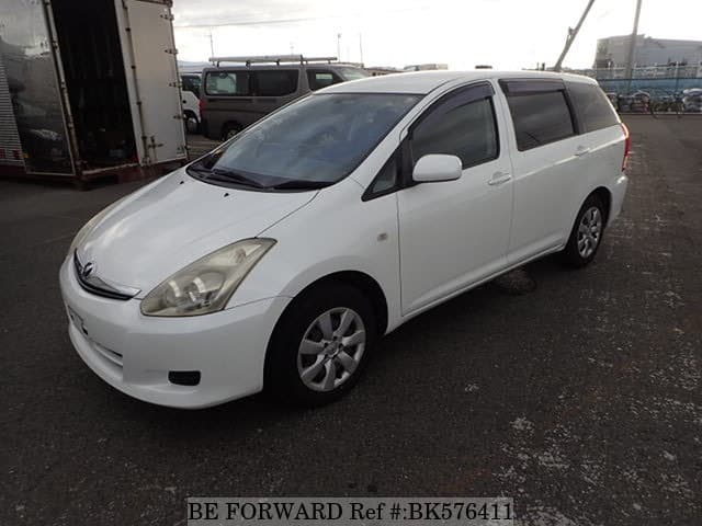 TOYOTA Wish