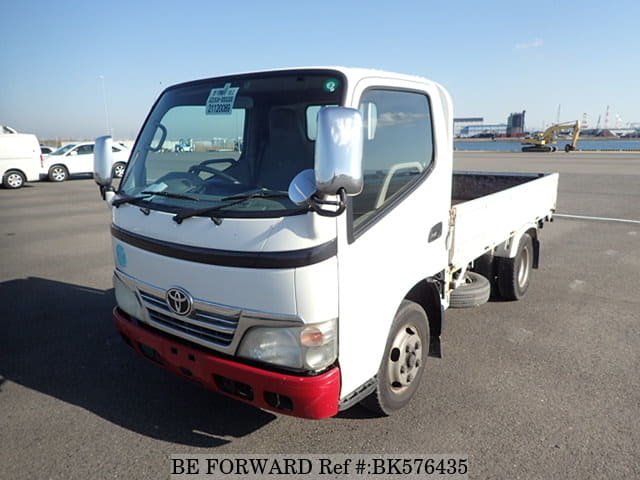 TOYOTA Dyna Truck