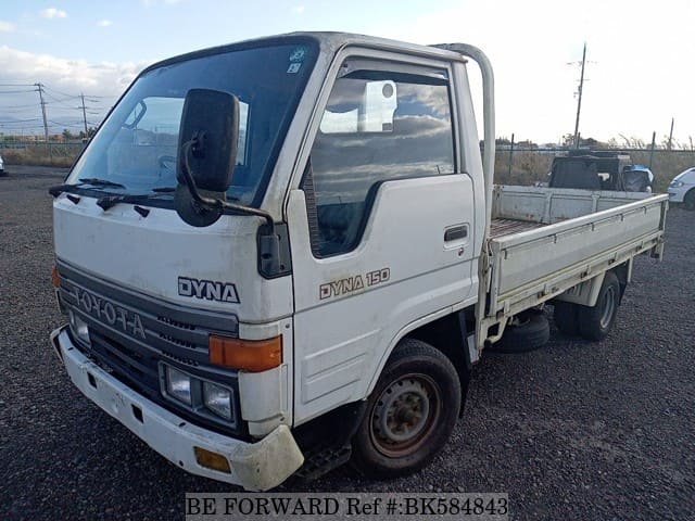 TOYOTA Dyna Truck