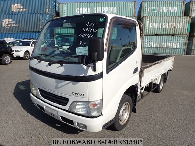 TOYOTA Dyna Truck