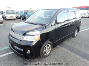 Used 2006 TOYOTA VOXY BK626718 for Sale