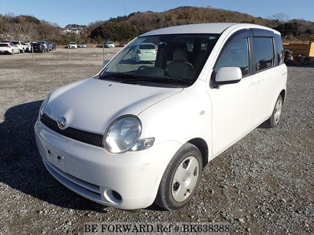 TOYOTA Sienta