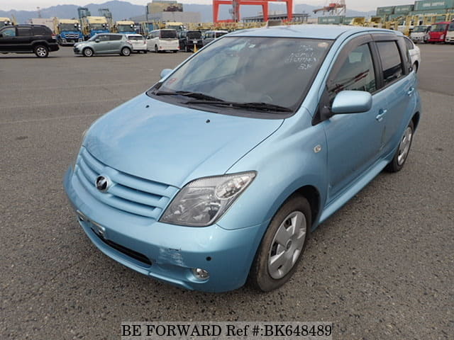 TOYOTA IST