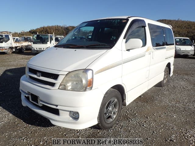 TOYOTA Touring Hiace