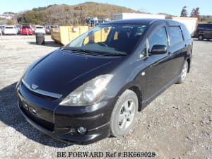 Used 2004 TOYOTA WISH BK669028 for Sale