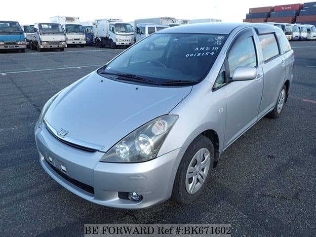 TOYOTA Wish