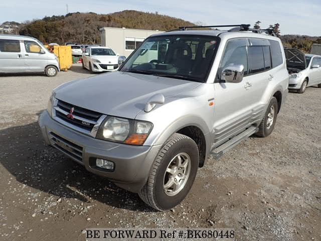 MITSUBISHI Pajero